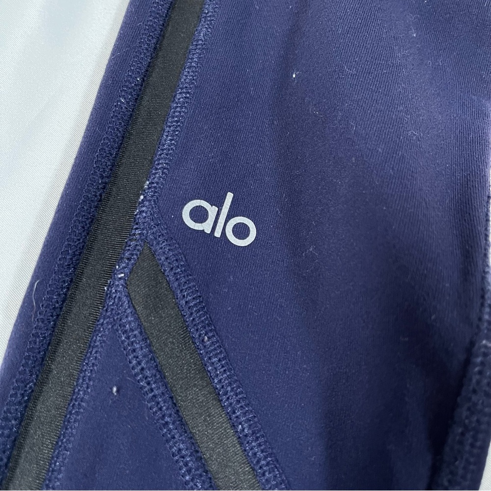 ALO Yoga Women’s Leggings Mesh Athletic‎ Workout Navy Blue Size S - Picture 6 of 8
